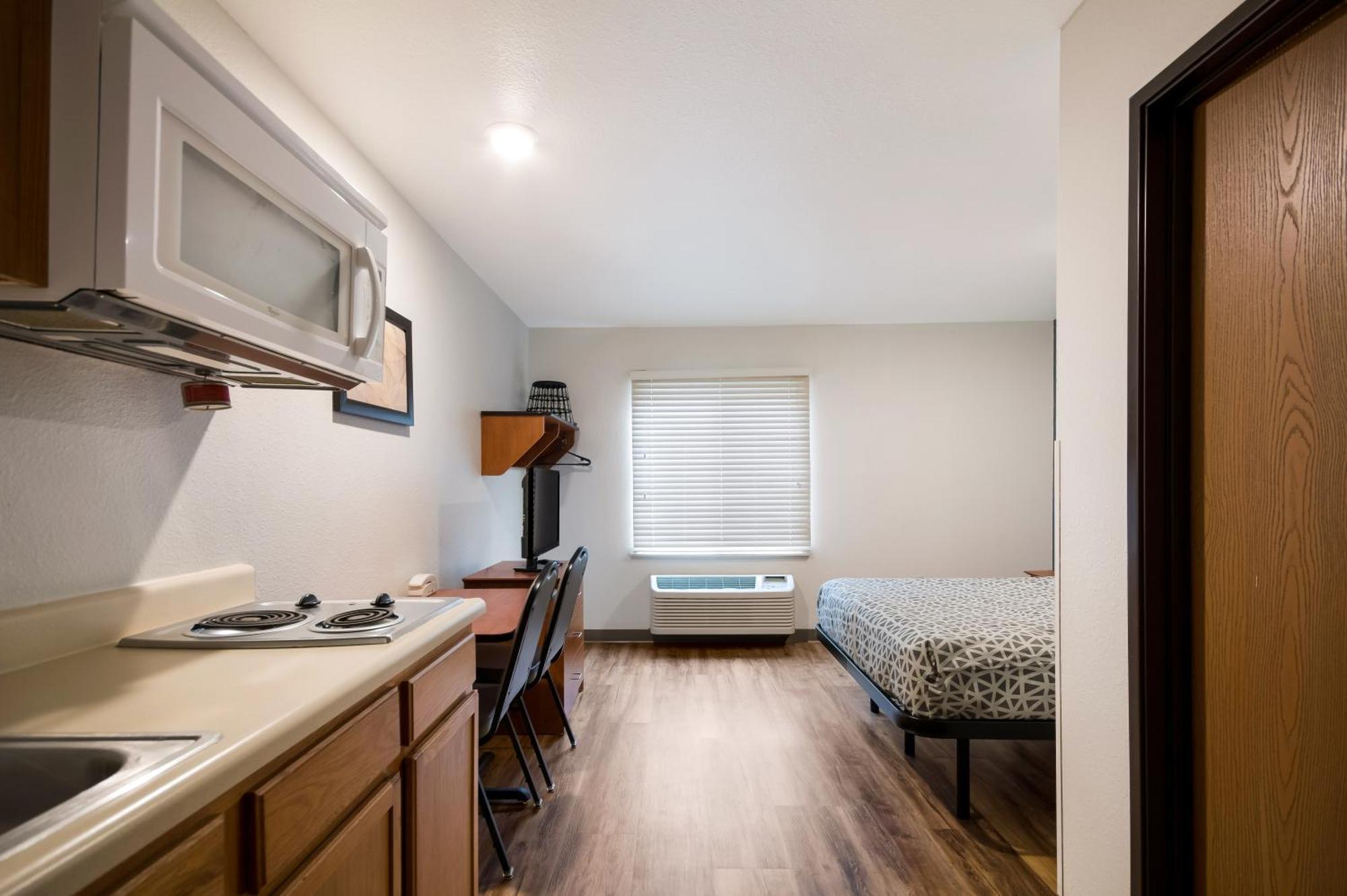 Woodspring Suites Lexington Southeast Exterior foto